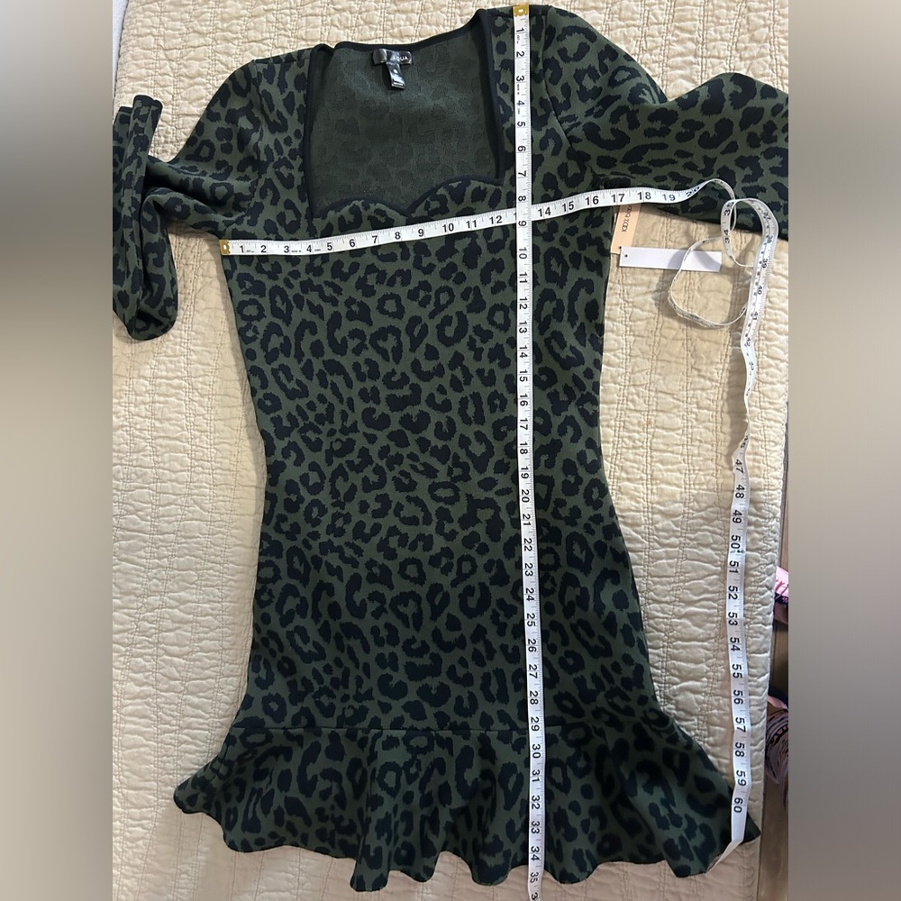 AQUA Women's Green Black Jacquard Leopard Bodycon Dress Size Medium NWT - Picture 10 of 10
